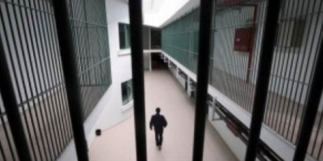 Niğde'de 4 hükümlü cezaevinden firar etti