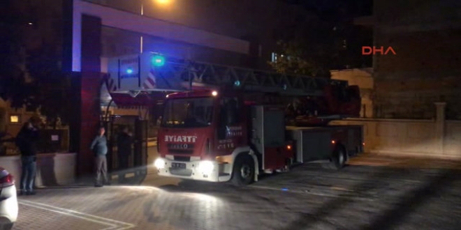 150 kiloluk hasta, itfaiye yardımıyla hastaneye kaldırıldı