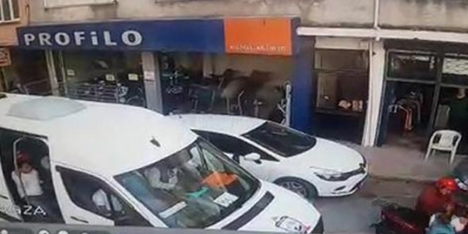Servisten inen öğrenciye motosiklet çarptı