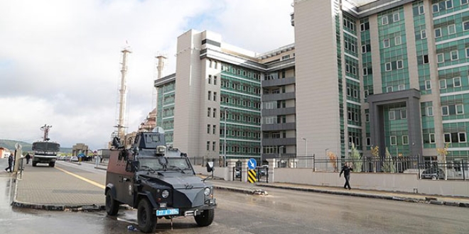 FETÖ sanığı eski askerler birbirini yalanladı