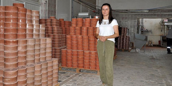 İş bulamayınca patron oldu
