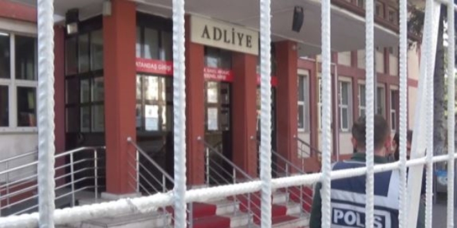 77 akademisyenin yargılandığı davada 1 kişi tahliye edildi