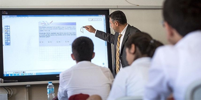 '4 milyon 300 bin öğrenci destekleme kursu alıyor'