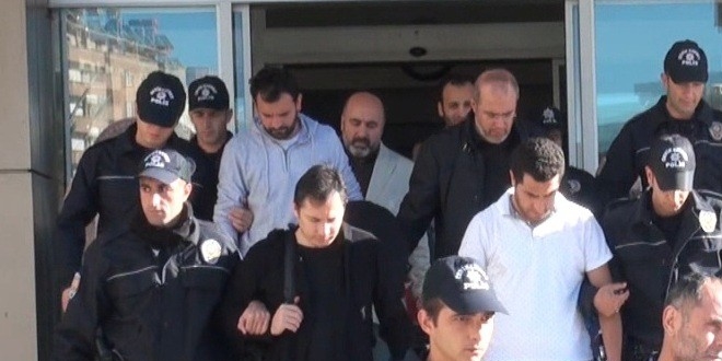 Gaziantep'te FETÖ kurumlarına operasyon: 11 gözaltı