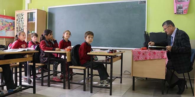 15 Temmuz şehitlerine minnet mektupları yazdılar