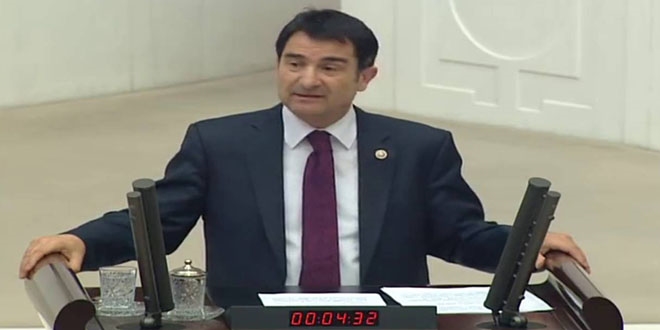 'Bu torbada her şey var ama öğretmenlere bir şey yok'