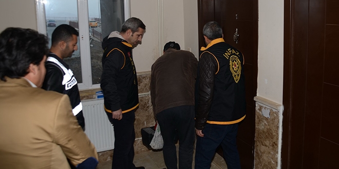 EGM, operasyonlarla aranan 1051 kişi yakaladı