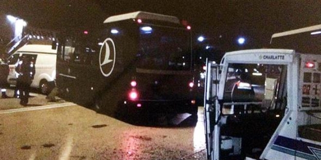 Atatürk Havalimanında kaza: Hostesler ve pilot yaralandı