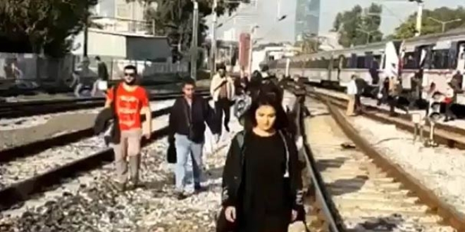 İZBAN'da bebek rötarı!