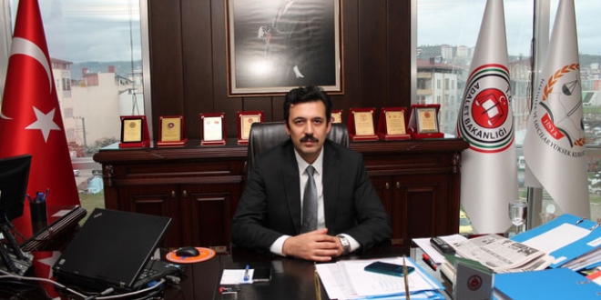 Tekerlekli sandalye bağışladı, cezadan kurtuldu