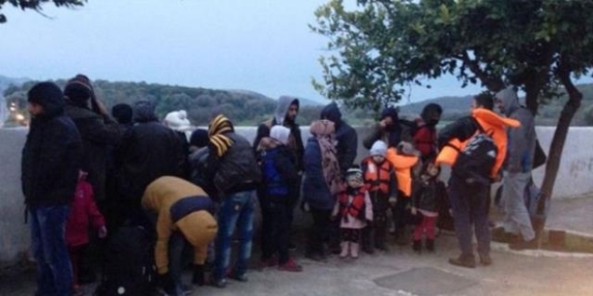 Yurda kaçak yollarla giren 561 göçmen yakalandı