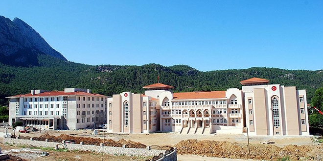 Eğitim harcamalarında aslan payı 'yeni okul' yatırımlarına