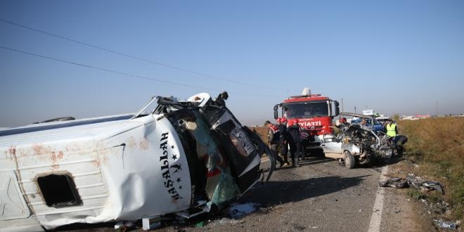 İşçi servisiyle kazasında ölü sayısı 3'e çıktı
