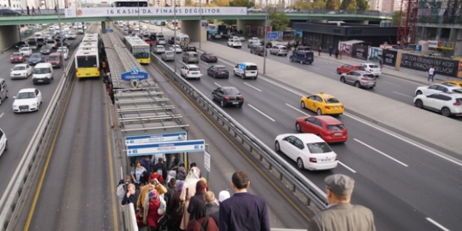 Turnikenin öngünde 'kart basanlar' da çıktı