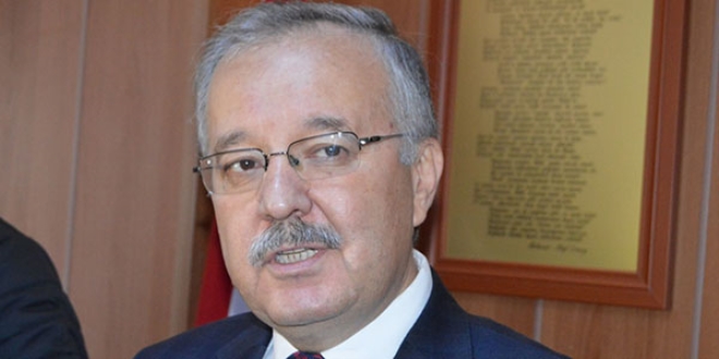 Vali Özdemir 2 gün yoğun bakımda kaldı