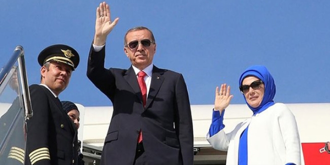 Cumhurbaşkanı Erdoğan Rusya'ya geldi