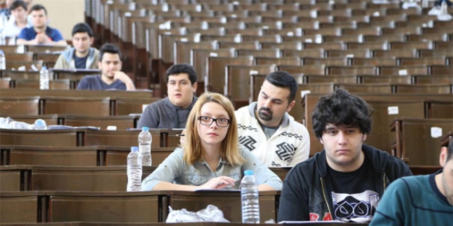 'Üniversiteye giriş sistemi stresi azaltmış görünüyor'