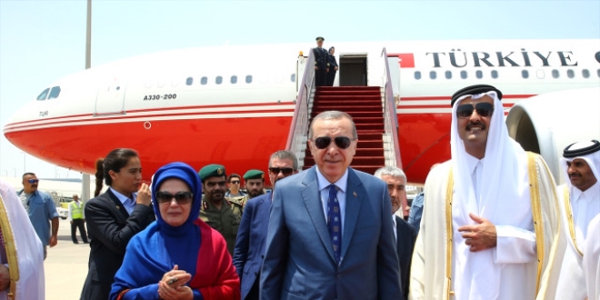 Cumhurbakan Erdoan Katar'a geldi
