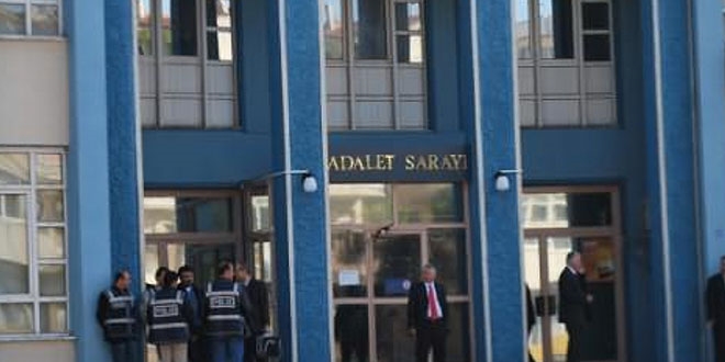 Aydın'da FETÖ'den yargılanan 3 kişi tahliye edildi