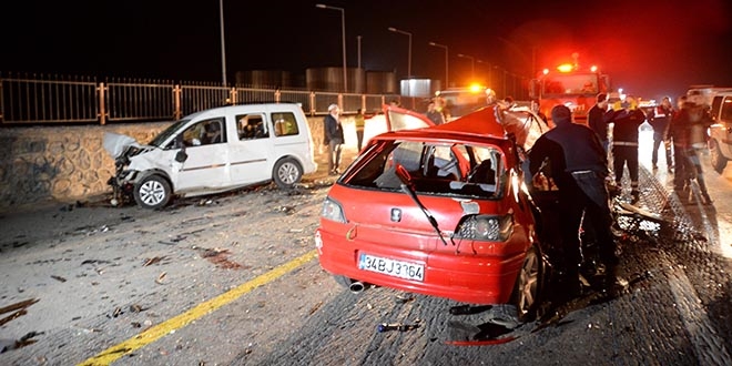 Polis memuru trafik kazasnda hayatn kaybetti