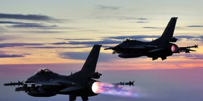 Irak'taki hainlerin inlerine hava harekatı düzenlendi