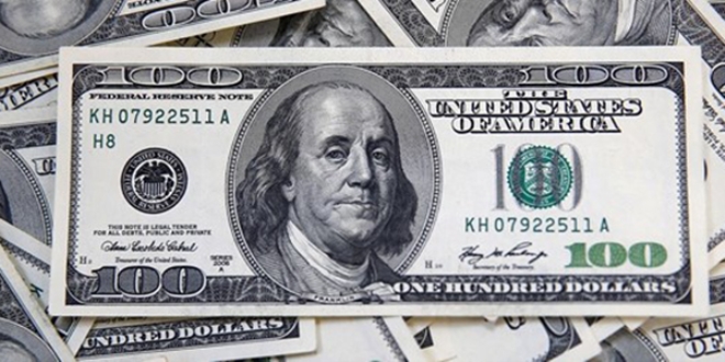 Dolar yükselişte geçti
