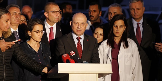 'Deniz Baykal kısa süreli oturmalara başladı'