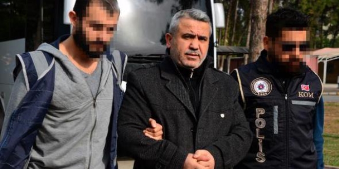 FETÖ elebaşısının atletini üyelerine dağıtmışlar
