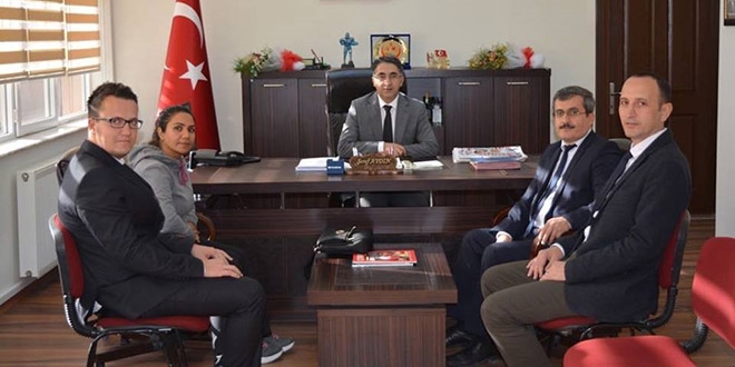 Kaymakam, aday öğretmenlerle bir araya geldi
