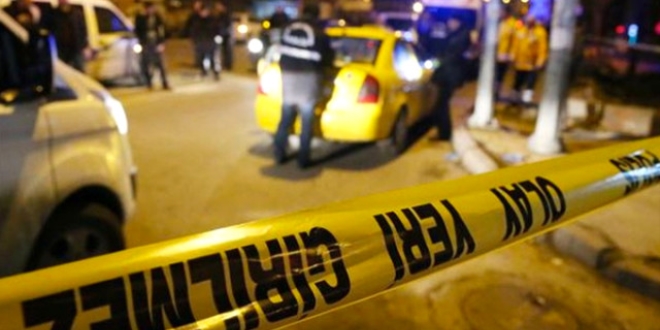 Köy muhtarı silahlı kavgada öldürüldü