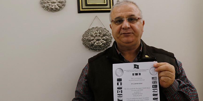 Emekli binbaşı NATO'dan aldığı madalyayı iade etti