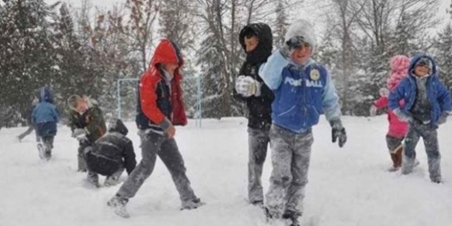 Niğde'nin 2 beldesinde okullar tatil edildi
