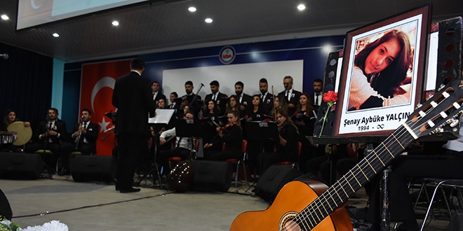 Şehit öğretmenler Yalçın ve Yılmaz anısına konser