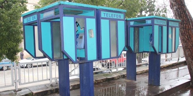 FETÖ'ye 'ankesörlü telefon' operasyonunda 6 tutuklama