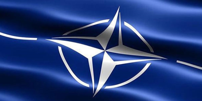 Atatrk' dman gsteren NATO alan hala grevde