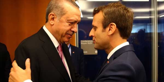 Erdoan, Fransa Cumhurbakan Macron ile grt