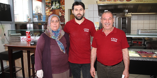Türk dönerci Almanya'da kahraman ilan edildi