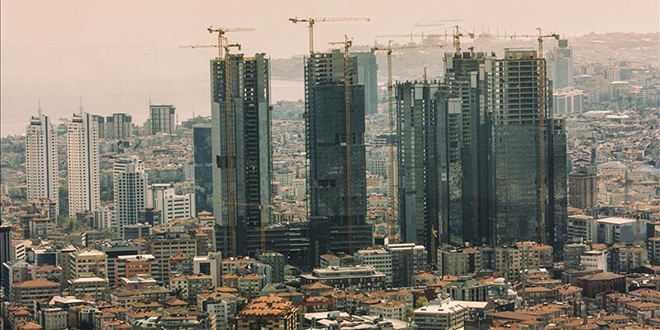 İstanbul'da 300 bin yeni konut satılmayı bekliyor