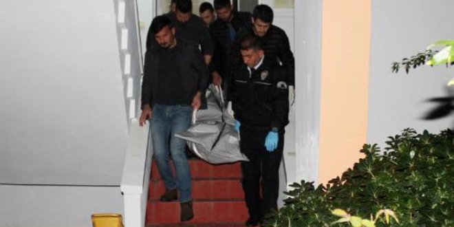 Emekli öğretmen doğum gününde ölü bulundu