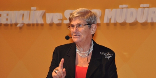 Canan Karatay: Zeytinyağı yetişkinlerin ana sütüdür
