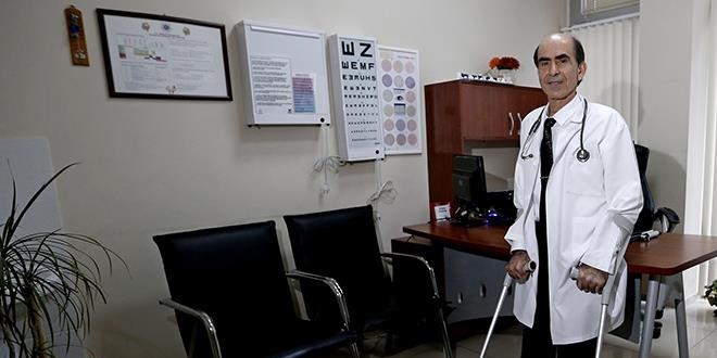 Beyaz önlük hayaliyle engelleri aşıp geçti