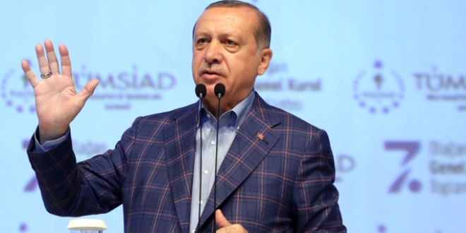 'Bazı işadamları varlıklarını yurt dışına kaçırıyor'