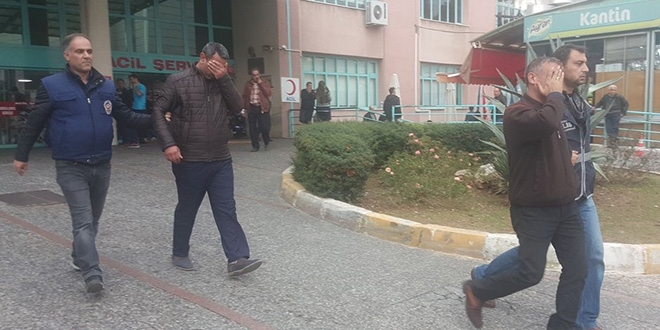'Hayır yapacağız' deyip yaşlı adamı dolandırdılar