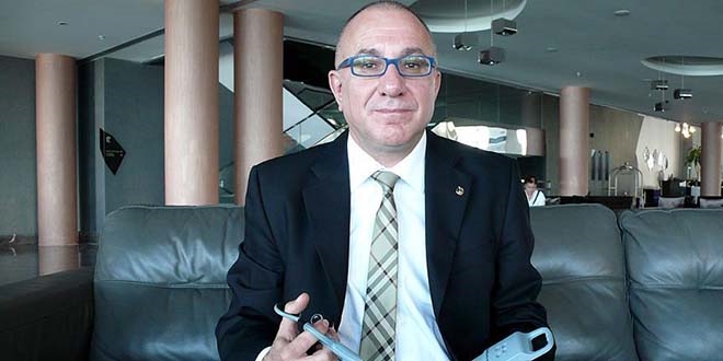 'Sihirli' kalp ameliyatında kalp çalışmaya devam ediyor