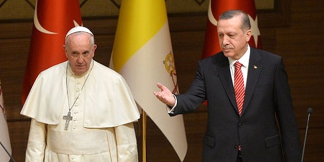 Erdoan, Papa Franciscus ile telefonda grt