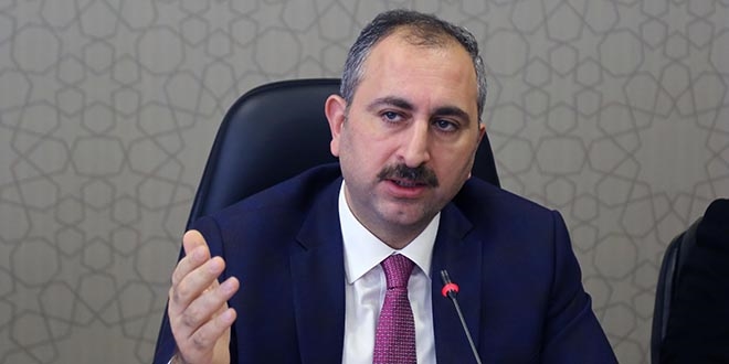 'Kılıçdaroğlu siyasetin Fuat Avni'si haline gelmiştir'