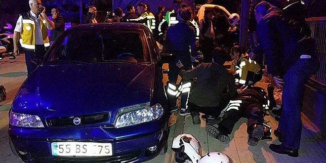 Otomobil yunus polislerine çarptı: 2 polis yaralı
