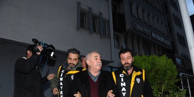 Kadın cinayetinin ardından platonik aşk çıktı