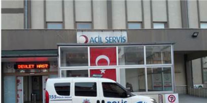 Yolda yürüyen genç önce dövüldü sonra bıçaklandı