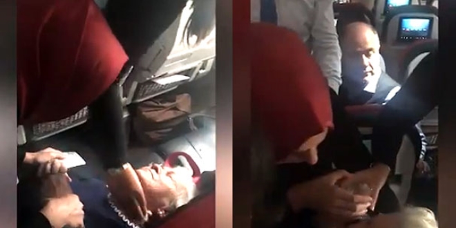 Bakan Kaya, uçakta fenalaşan yolcuya müdahale etti